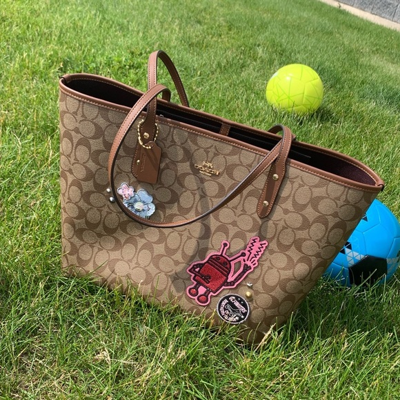 NWT Limited Edition Coach X Harings Large Tote Bag - Picture 1 of 7